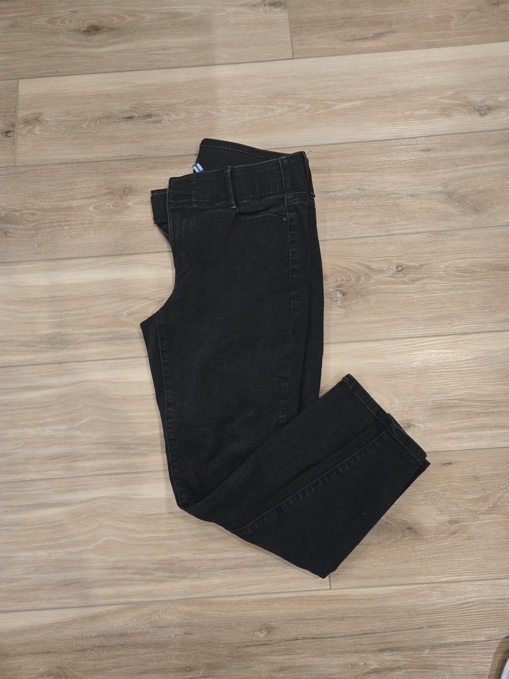 Apt. 9 Women's Black Ankle Cropped Jeans